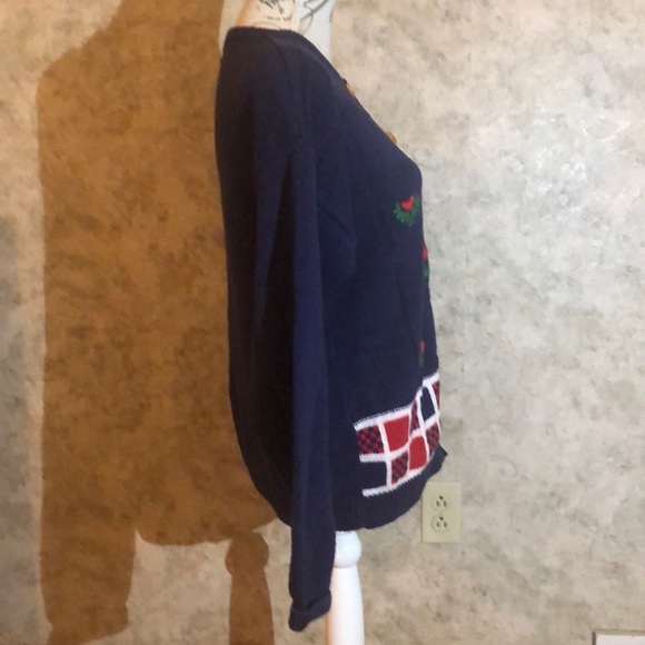 That’s Me! Flower Knit Button-Down Sweater - Picture 4 of 8